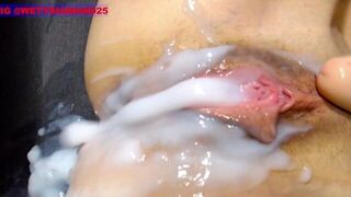 this girl need a hard daddy that makes her cum so bad - porn video